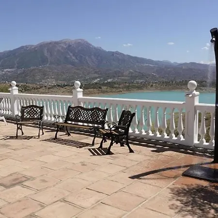 Casa Vivandalusia Centrally Located With Private Pool, Breathtaking Views By Rentasunnyplace *