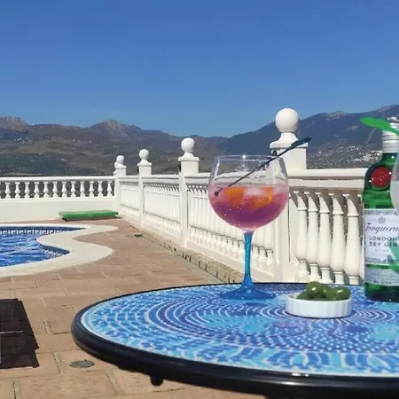 Villa Casa Vivandalusia Centrally Located With Private Pool, Breathtaking Views By Rentasunnyplace Viñuela